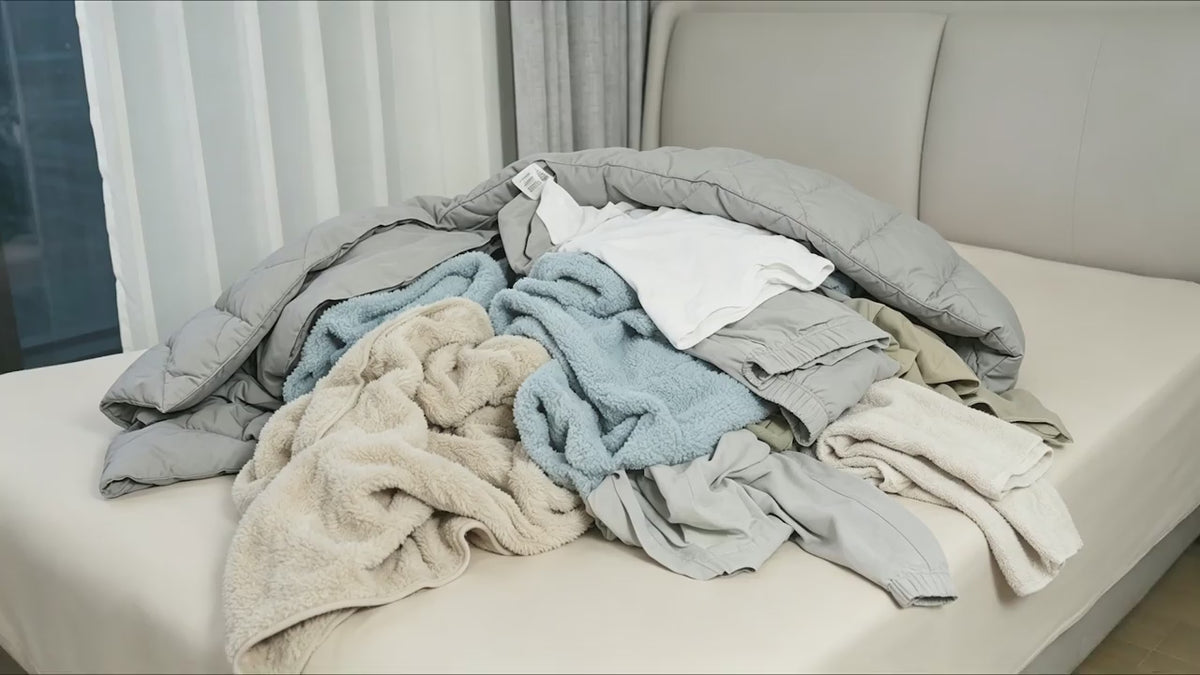 The same clothes before and after compression with Otemly vacuum storage bags